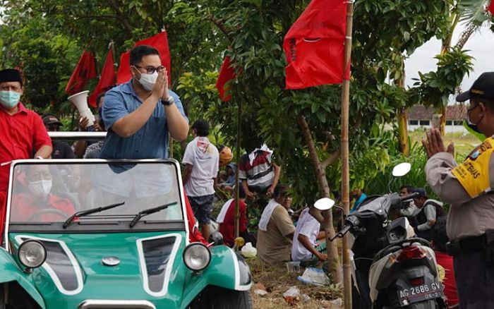 Tanggapi Hasil Survei SSC, Mas Bup Dhito: Pemimpin Muda PDIP Tidak Hanya Bekerja di Balik Meja Tanggapi Hasil Survei SSC, Mas Bup Dhito: Pemimpin Muda PDIP Tidak Hanya Bekerja di Balik Meja