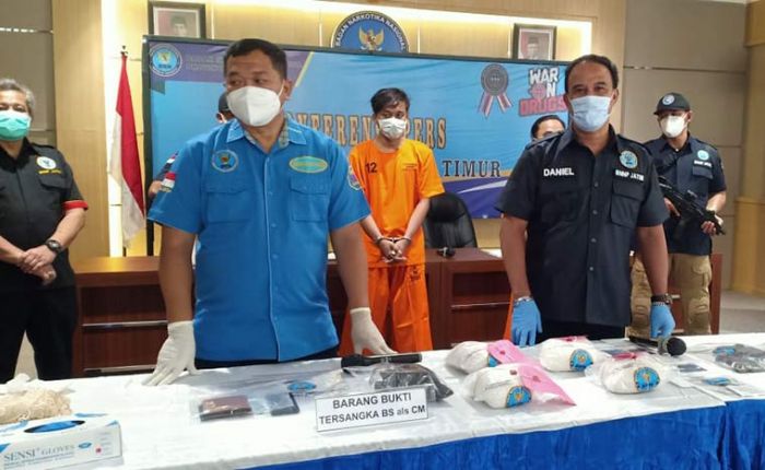 Penyelundupan Sabu 4 Kg dari Jakarta ke Madura Digagalkan BNNP Jatim Penyelundupan Sabu 4 Kg dari Jakarta ke Madura Digagalkan BNNP Jatim