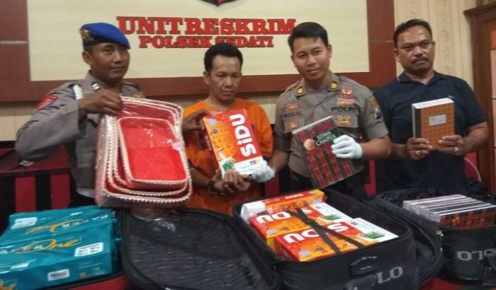 Bermodal Uwus-uwus, Warga Sukodono Berhasil Tipu Korbannya Hingga Rp 76,5 Juta Bermodal Uwus-uwus, Warga Sukodono Berhasil Tipu Korbannya Hingga Rp 76,5 Juta