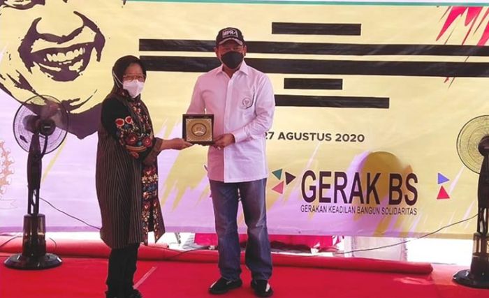 Hadiri Sosialisasi 4 Pilar, Ketua MPR RI Apresiasi Kinerja Wali Kota Risma Hadiri Sosialisasi 4 Pilar, Ketua MPR RI Apresiasi Kinerja Wali Kota Risma
