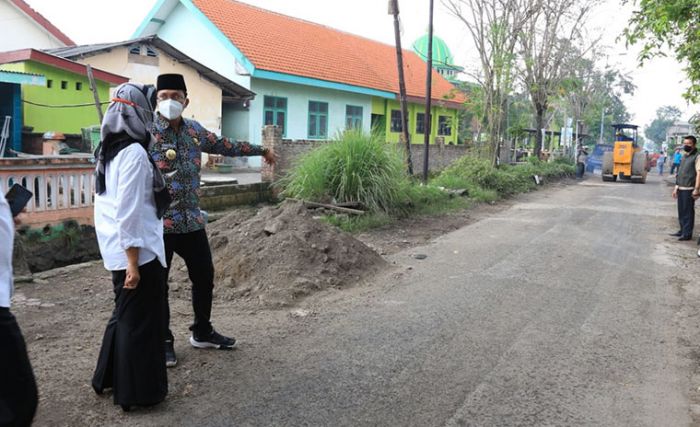 Sambil Tunggu Betonisasi, Jalan Beciro Wonoayu Sidoarjo Segera Diperbaiki Sambil Tunggu Betonisasi, Jalan Beciro Wonoayu Sidoarjo Segera Diperbaiki