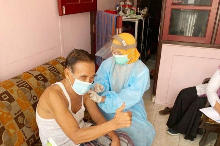 Masih Banyak Lansia di Kota Batu Belum Tersentuh Vaksin Masih Banyak Lansia di Kota Batu Belum Tersentuh Vaksin