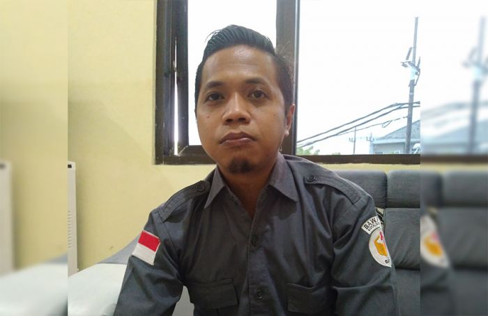 Bawaslu Surabaya Masih Temukan Pemilih Ganda, TNI, Polri, dan Meninggal di DPSHP Bawaslu Surabaya Masih Temukan Pemilih Ganda, TNI, Polri, dan Meninggal di DPSHP