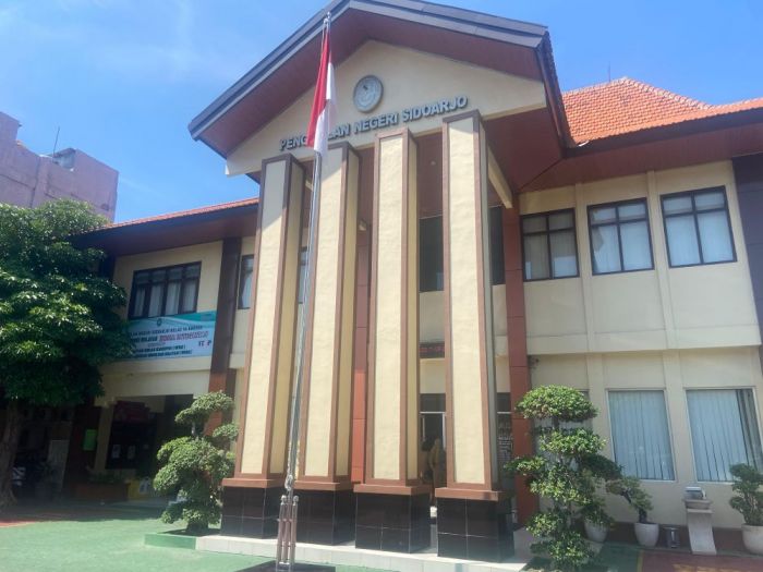 Sidang Lanjutan Gugatan Perlawanan Ernaningsih di PN Sidoarjo: Saksi Pelawan Ungkap Isi Aanmaning Sidang Lanjutan Gugatan Perlawanan Ernaningsih di PN Sidoarjo: Saksi Pelawan Ungkap Isi Aanmaning