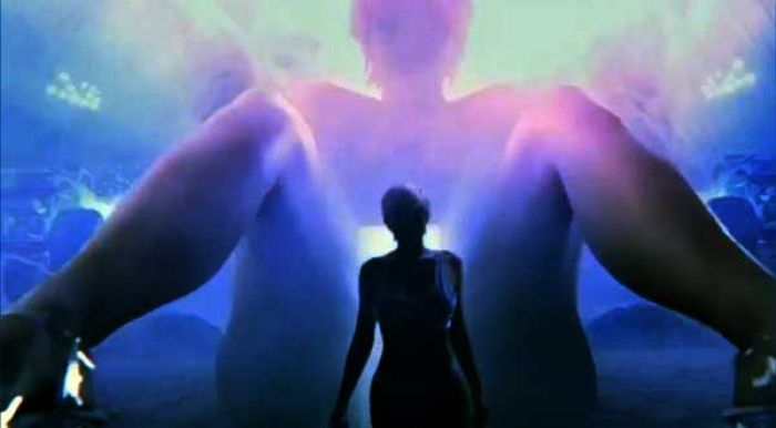 Bocor ke IG dan FB, Kylie Jenner dan Kim Kardashian Telanjang di Video Kanye West Bocor ke IG dan FB, Kylie Jenner dan Kim Kardashian Telanjang di Video Kanye West