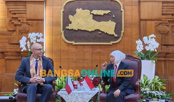 Terima Dubes Republik Ceko untuk Indonesia, Gubernur Khofifah Bahas Peluang Kerja Sama 3 Hal ini Terima Dubes Republik Ceko untuk Indonesia, Gubernur Khofifah Bahas Peluang Kerja Sama 3 Hal ini