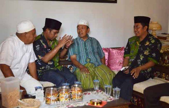 Pesan Mantan Bupati Situbondo terhadap Ra Hamid dan Ra Fadil: Tetap Harmonis, Jaga Kekompakan Pesan Mantan Bupati Situbondo terhadap Ra Hamid dan Ra Fadil: Tetap Harmonis, Jaga Kekompakan
