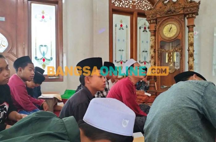 Menengok Ngabuburit ala Santri Alamatussa Menengok Ngabuburit ala Santri Alamatussa