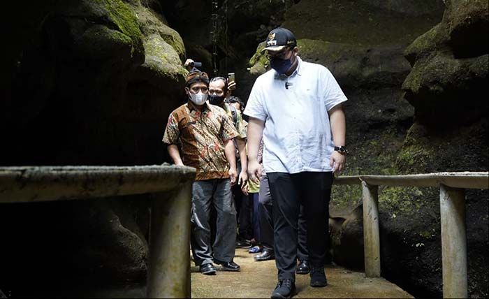Wujudkan Perbaikan Akses ke Desa Wisata Keling, Bupati Kediri Berharap Wisatawan Kembali Datang Wujudkan Perbaikan Akses ke Desa Wisata Keling, Bupati Kediri Berharap Wisatawan Kembali Datang