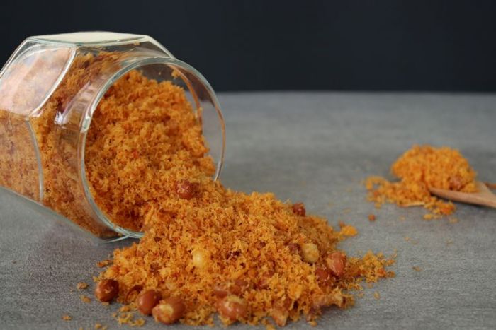 Cara Membuat Serundeng Kelapa Pedas, Lauk Gurih dan Praktis Cara Membuat Serundeng Kelapa Pedas, Lauk Gurih dan Praktis