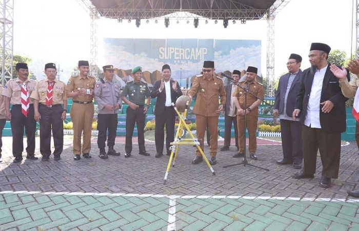 Wali Kota Batu Promosikan Beasiswa 1.000 Sarjana di Pembukaan Supercamp VII Al Izzah Wali Kota Batu Promosikan Beasiswa 1.000 Sarjana di Pembukaan Supercamp VII Al Izzah