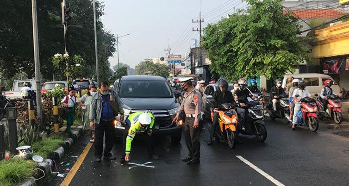 Ditabrak Motor, Warga Bangkalan Tewas di Jalan Raya Tebel Sidoarjo Ditabrak Motor, Warga Bangkalan Tewas di Jalan Raya Tebel Sidoarjo
