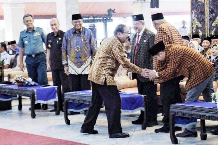 Hadiri HUT ke-85 DHC BPK 45 di Malang, Emil Dardak Didoakan Pakde Karwo Jadi Wagub Jatim Hadiri HUT ke-85 DHC BPK 45 di Malang, Emil Dardak Didoakan Pakde Karwo Jadi Wagub Jatim