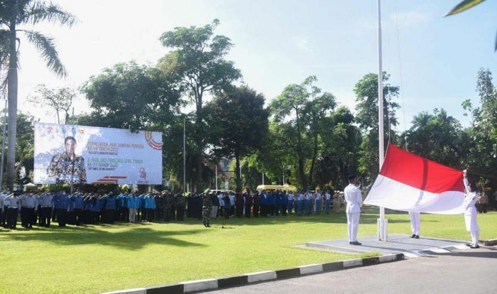 Upacara Peringatan Hari Sumpah Pemuda, Wali Kota Kediri Ajak Pemuda Berkontribusi dalam Pembangunan Upacara Peringatan Hari Sumpah Pemuda, Wali Kota Kediri Ajak Pemuda Berkontribusi dalam Pembangunan