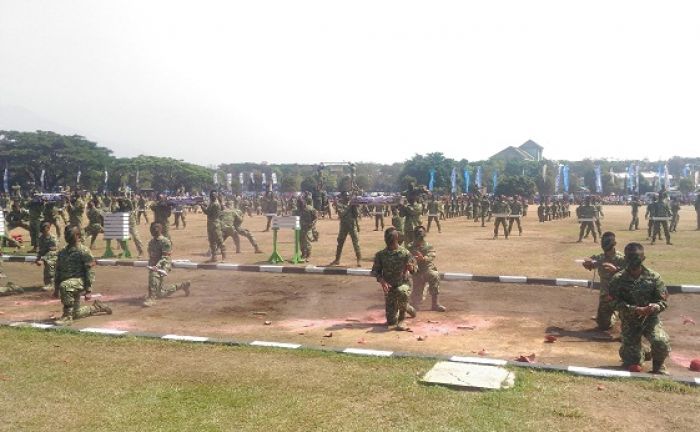 Sejumlah Atraksi Tandai Peringatan HUT TNI di Malang Sejumlah Atraksi Tandai Peringatan HUT TNI di Malang