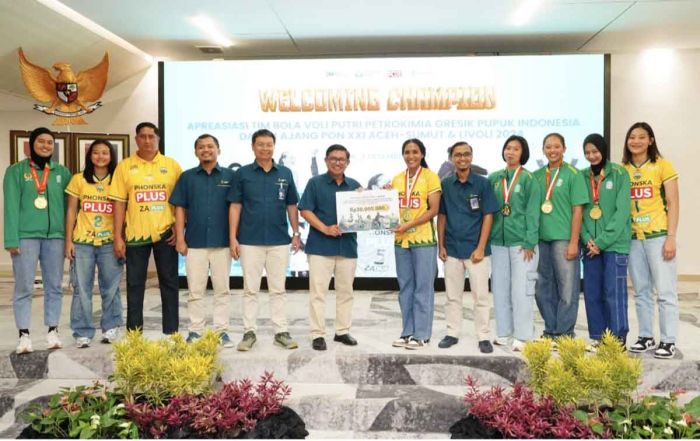 Dirut Petrokimia Gresik Beri Bonus Atlet-Pelatih Juara Livoli Divisi Utama dan Peraih Emas PON XXI Dirut Petrokimia Gresik Beri Bonus Atlet-Pelatih Juara Livoli Divisi Utama dan Peraih Emas PON XXI