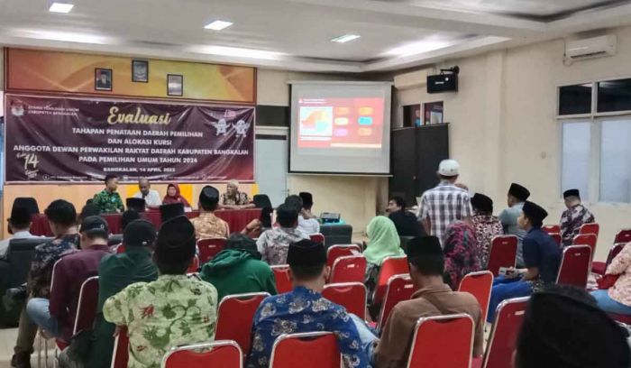 KPU Bangkalan Tegaskan Tidak Ada Perubahan Dapil dan Alokasi Kursi KPU Bangkalan Tegaskan Tidak Ada Perubahan Dapil dan Alokasi Kursi