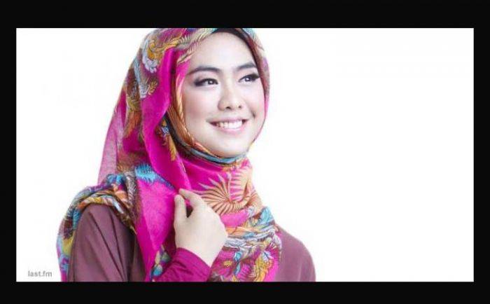 Dicaci sebagai Ustadzah Gadungan, Oki malah Bangun Masjid dan Banyak Tawaran Job Dicaci sebagai Ustadzah Gadungan, Oki malah Bangun Masjid dan Banyak Tawaran Job