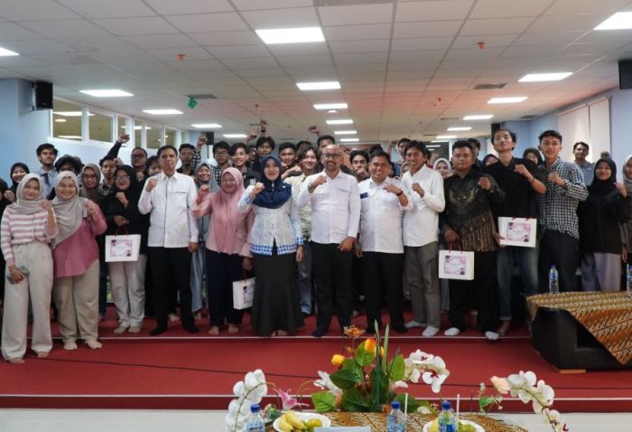 Serap Aspirasi di UINSA, Senator Ning Lia Dianggap Politikus yang Dekat dengan Mahasiswa Serap Aspirasi di UINSA, Senator Ning Lia Dianggap Politikus yang Dekat dengan Mahasiswa