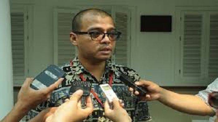 Banyak Bisiki Jokowi, Politisi PDIP Sebut Andi Widjajanto Pengkhianat Banyak Bisiki Jokowi, Politisi PDIP Sebut Andi Widjajanto Pengkhianat