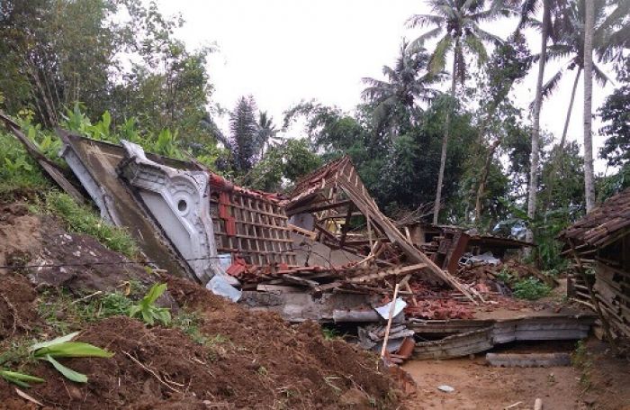 Derita Panjang Seorang Korban Bencana Longsor di Pacitan, Berharap Bantuan dari Pemerintah