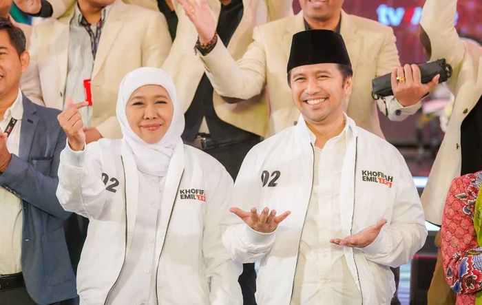 Tok! MK Tolak Gugatan Risma-Gus Hans, Khofifah-Emil : Ayo Bersatu Bangun Jawa Timur Tok! MK Tolak Gugatan Risma-Gus Hans, Khofifah-Emil : Ayo Bersatu Bangun Jawa Timur