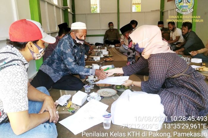 Dinas Kehutanan Jatim dan CDK Sumenep Inisiasi Gapoktanhut Pakong Jaya Pamekasan Dinas Kehutanan Jatim dan CDK Sumenep Inisiasi Gapoktanhut Pakong Jaya Pamekasan