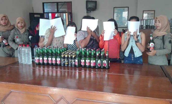 Polres Gresik Gencar Razia Miras, Sita Puluhan Botol dari Warung di Desa Lebaniwaras
