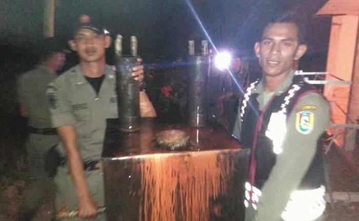 Produsen Arak Asal Semanding Digerebek Petugas Produsen Arak Asal Semanding Digerebek Petugas