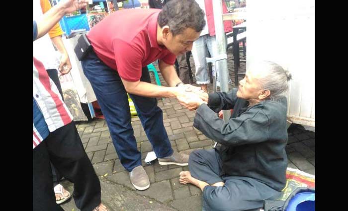 Jalan Sehat Pagi, Cawawali Kota Malang Sapa Warga Pasar Velodrome