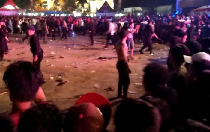 Lagi, Konser di Alun-alun Tuban Ricuh Lagi, Konser di Alun-alun Tuban Ricuh