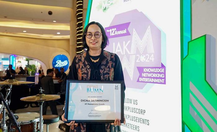Digna, Direktur Operasi Petrokimia Gresik Dinobatkan sebagai Dewi BUMN 2024 Digna, Direktur Operasi Petrokimia Gresik Dinobatkan sebagai Dewi BUMN 2024