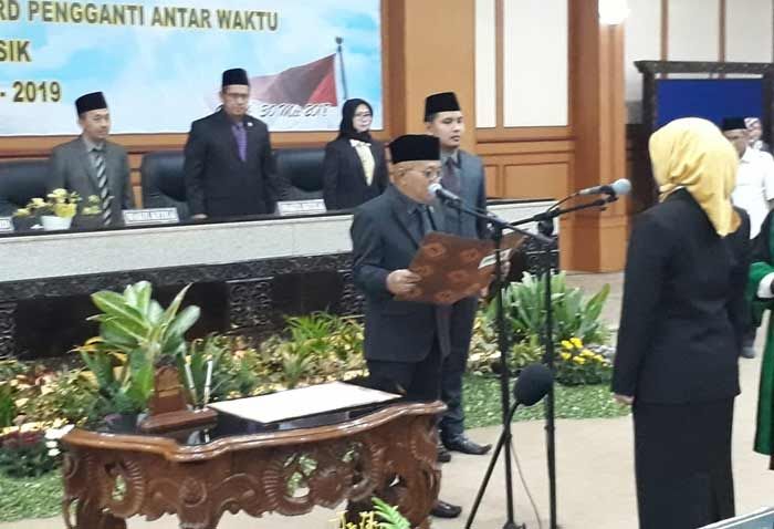 PAW, Lusi Dilantik Jadi Anggota DPRD Gresik Gantikan BAP