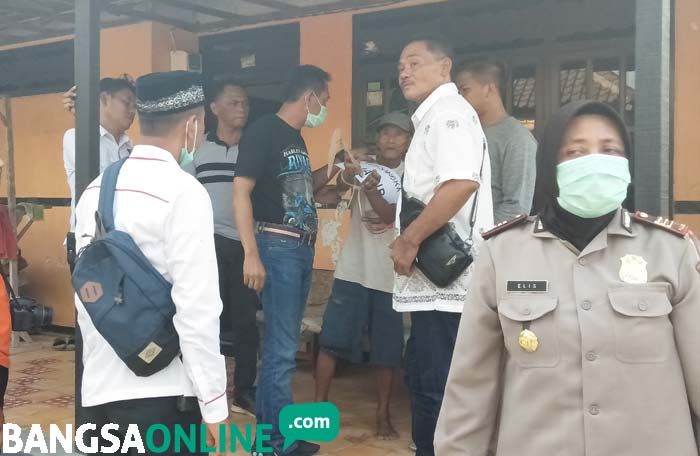 Terbakar Cemburu, Kakek di Jenu Bacok Tetangga Hingga Tewas dengan Usus Terburai