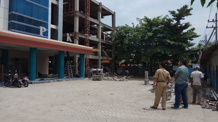 Kurang Tiga Hari, Proyek RSUD Mojokerto Senilai 20 M Terancam Pinalti Kurang Tiga Hari, Proyek RSUD Mojokerto Senilai 20 M Terancam Pinalti