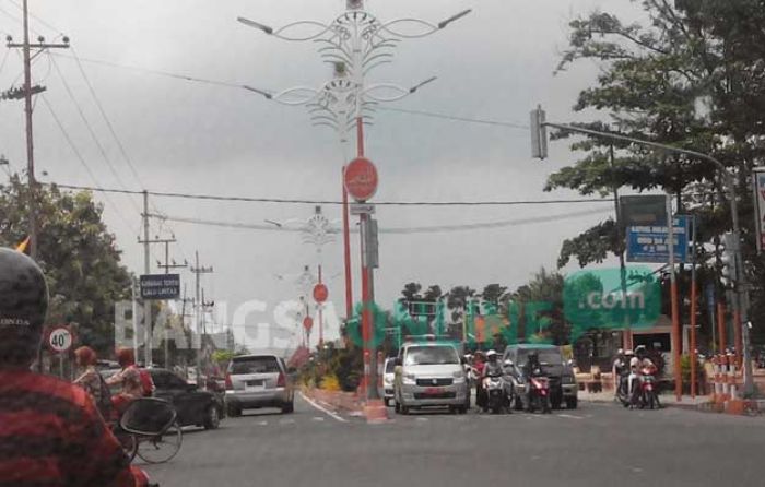 Usung Tradisi Leluhur, DLH Kota Mojokerto Bakal Ganti Motif 73 Buah PJU Usung Tradisi Leluhur, DLH Kota Mojokerto Bakal Ganti Motif 73 Buah PJU