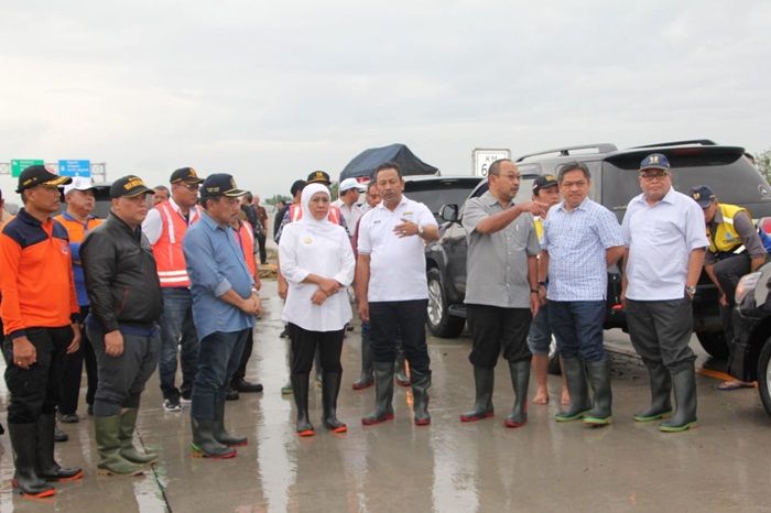 ​Gubernur Instruksikan Jajaran OPD Langsung ke Daerah dan Cepat Tangani Banjir