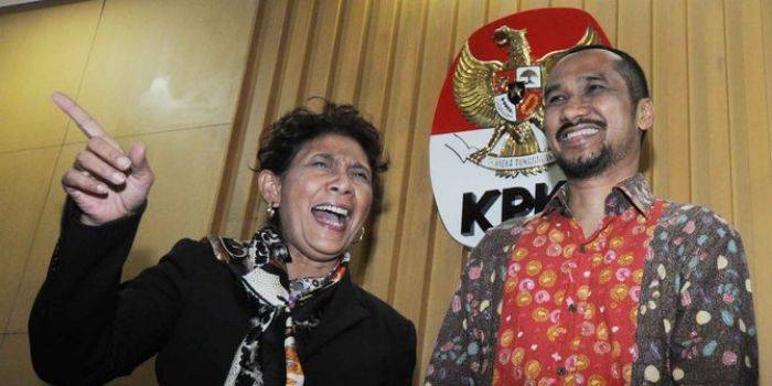 Pantun Menteri Susi untuk KPK dan Polri Pantun Menteri Susi untuk KPK dan Polri