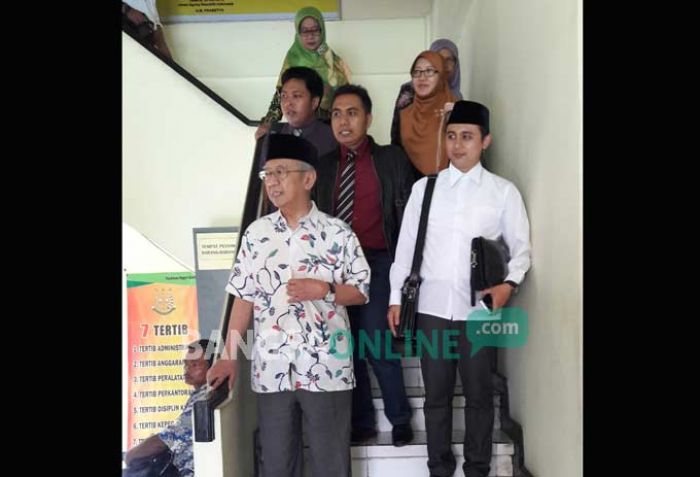 Ajukan Penangguhan Penahanan Husnul Khuluq, Gus Solah Jaminkan Diri Ajukan Penangguhan Penahanan Husnul Khuluq, Gus Solah Jaminkan Diri