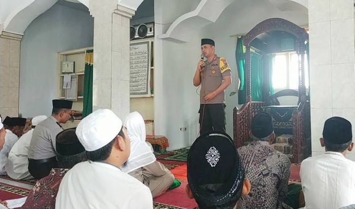 Safari Jumat ke Masjid-masjid, Kapolres Pamekasan Sampaikan Imbauan Jelang Pilkades Serentak