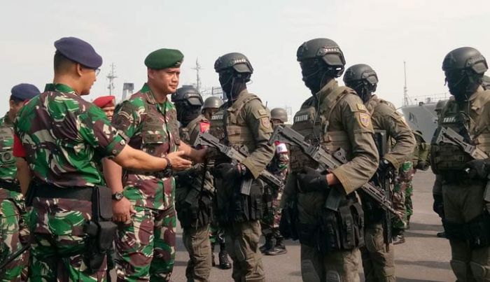 2.497 Prajurit Satgasla PPRC TNI Ikuti Apel Riksiaops di Koarmada II 2.497 Prajurit Satgasla PPRC TNI Ikuti Apel Riksiaops di Koarmada II