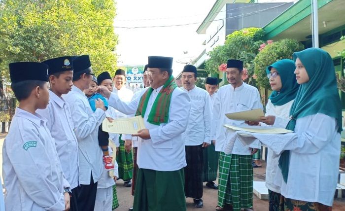 Peringati HSN 2019, Kemenag Tuban Bantu Santri Kurang Mampu Peringati HSN 2019, Kemenag Tuban Bantu Santri Kurang Mampu