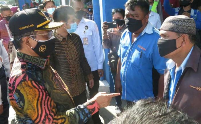 Menkopolhukam: Vaksin Covid-19 Belum Ada, Penggantinya Terapkan 4 Protokol Kesehatan Menkopolhukam: Vaksin Covid-19 Belum Ada, Penggantinya Terapkan 4 Protokol Kesehatan
