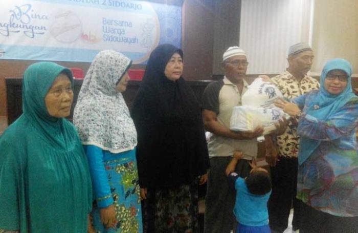 Sambut Lebaran, Smamda Bagi-bagi Parcel untuk Warga Sidowayah Sidoarjo Sambut Lebaran, Smamda Bagi-bagi Parcel untuk Warga Sidowayah Sidoarjo