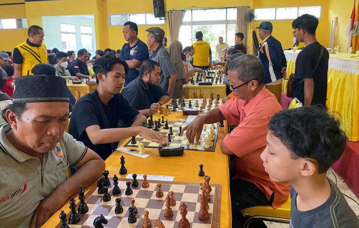 Percasi Jember Apresiasi Turnamen Catur yang Digelar Sahabat Tino Percasi Jember Apresiasi Turnamen Catur yang Digelar Sahabat Tino