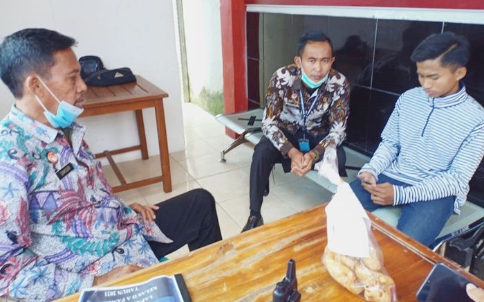 Selundupkan 40 Simcard Lewat Pisang Goreng, Pemuda di Pamekasan Diamankan Petugas Lapas Selundupkan 40 Simcard Lewat Pisang Goreng, Pemuda di Pamekasan Diamankan Petugas Lapas