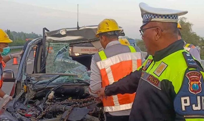 Kecelakaan Maut di Tol Jombang: 3 Tewas