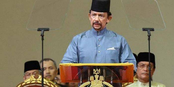 Sultan Bolkiah Mau Beli Grosvenor House Hotel, Homo Seks Menentang 