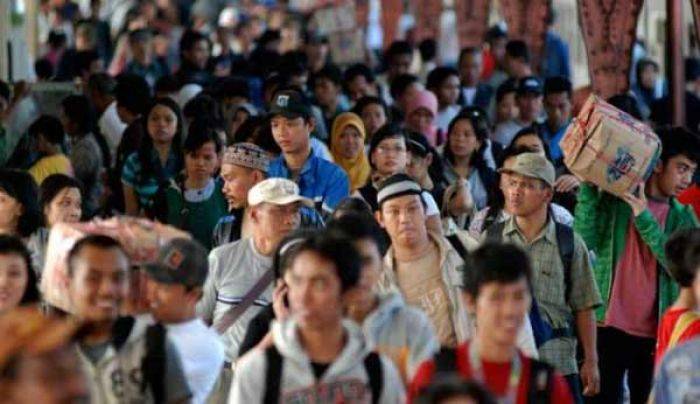 Warga Pendatang Diancam Kurungan, Pemkot Surabaya Intensif Gelar Operasi Yustisi Warga Pendatang Diancam Kurungan, Pemkot Surabaya Intensif Gelar Operasi Yustisi