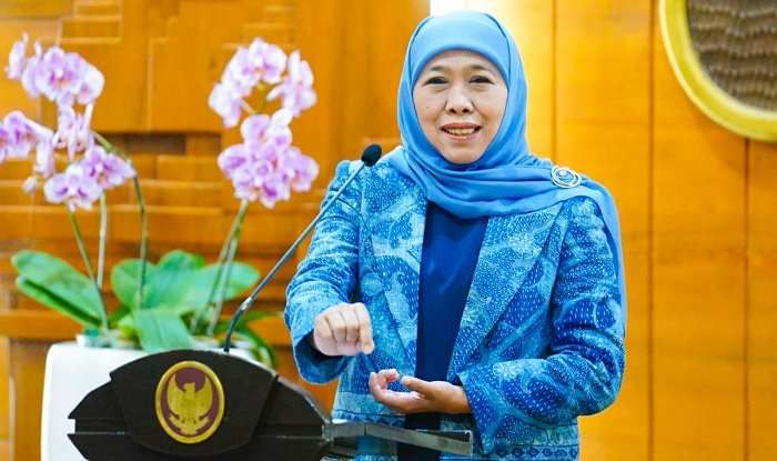 Khofifah: Selamat Hari Guru, Ingatkan Perannya sebagai Motor Penggerak Generasi Indonesia Emas 2045 Khofifah: Selamat Hari Guru, Ingatkan Perannya sebagai Motor Penggerak Generasi Indonesia Emas 2045
